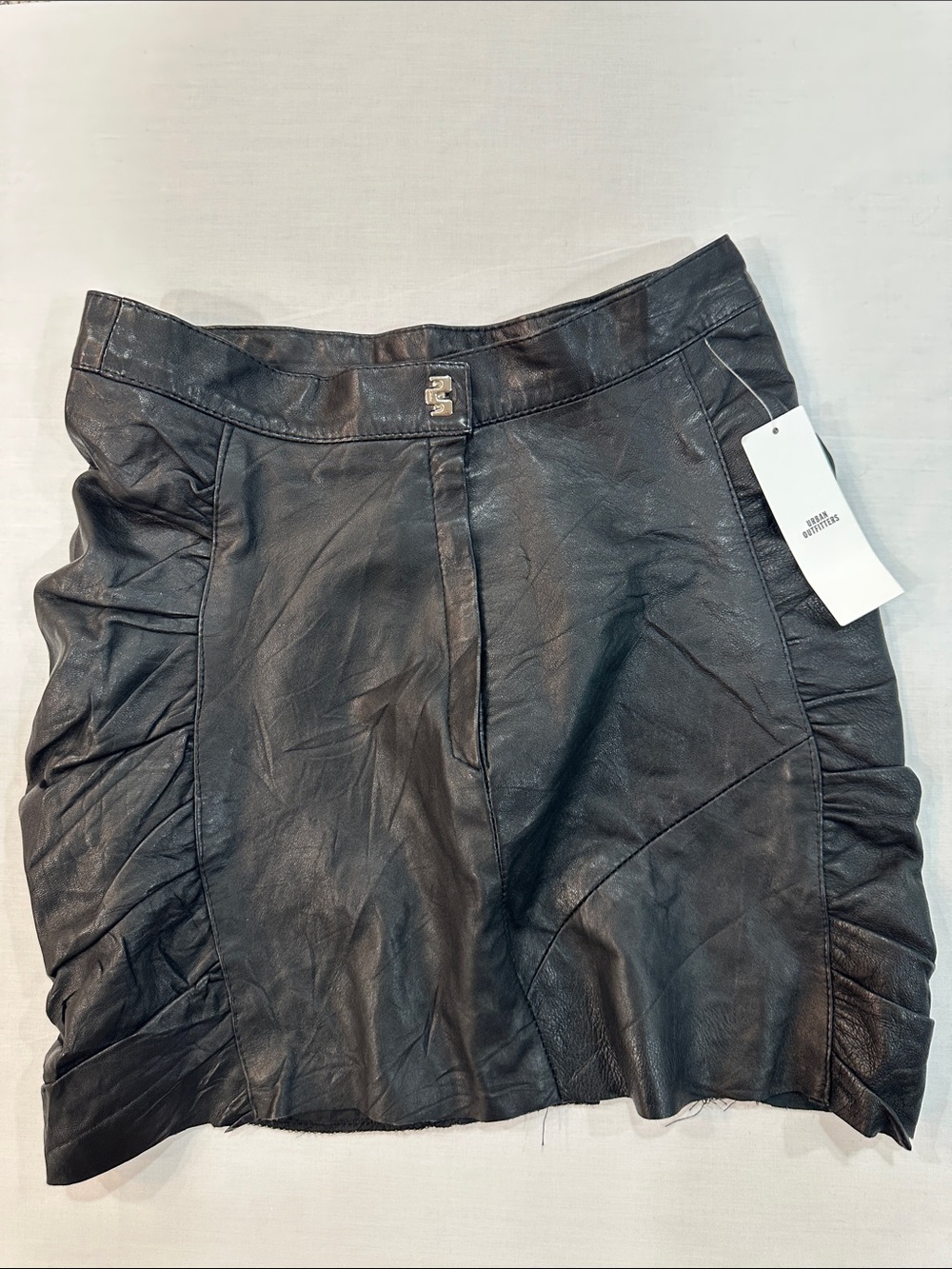 Vintage Lipstick Düsseldorf Leather Mini Skirt Urban Renewal UO Ruched M NWT
